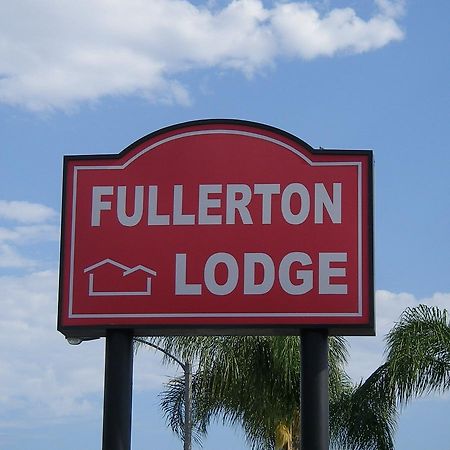 Fullerton Lodge Luaran gambar