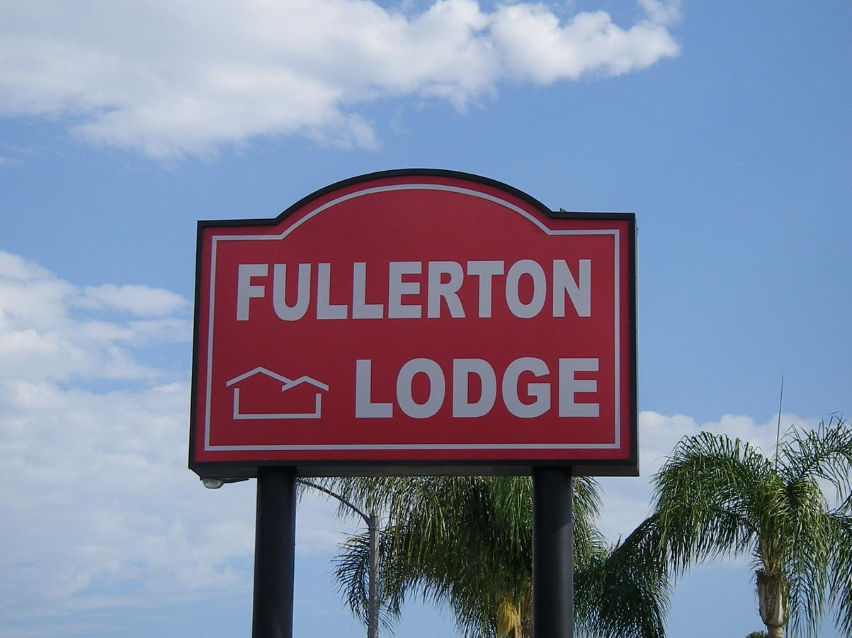 Fullerton Lodge Luaran gambar